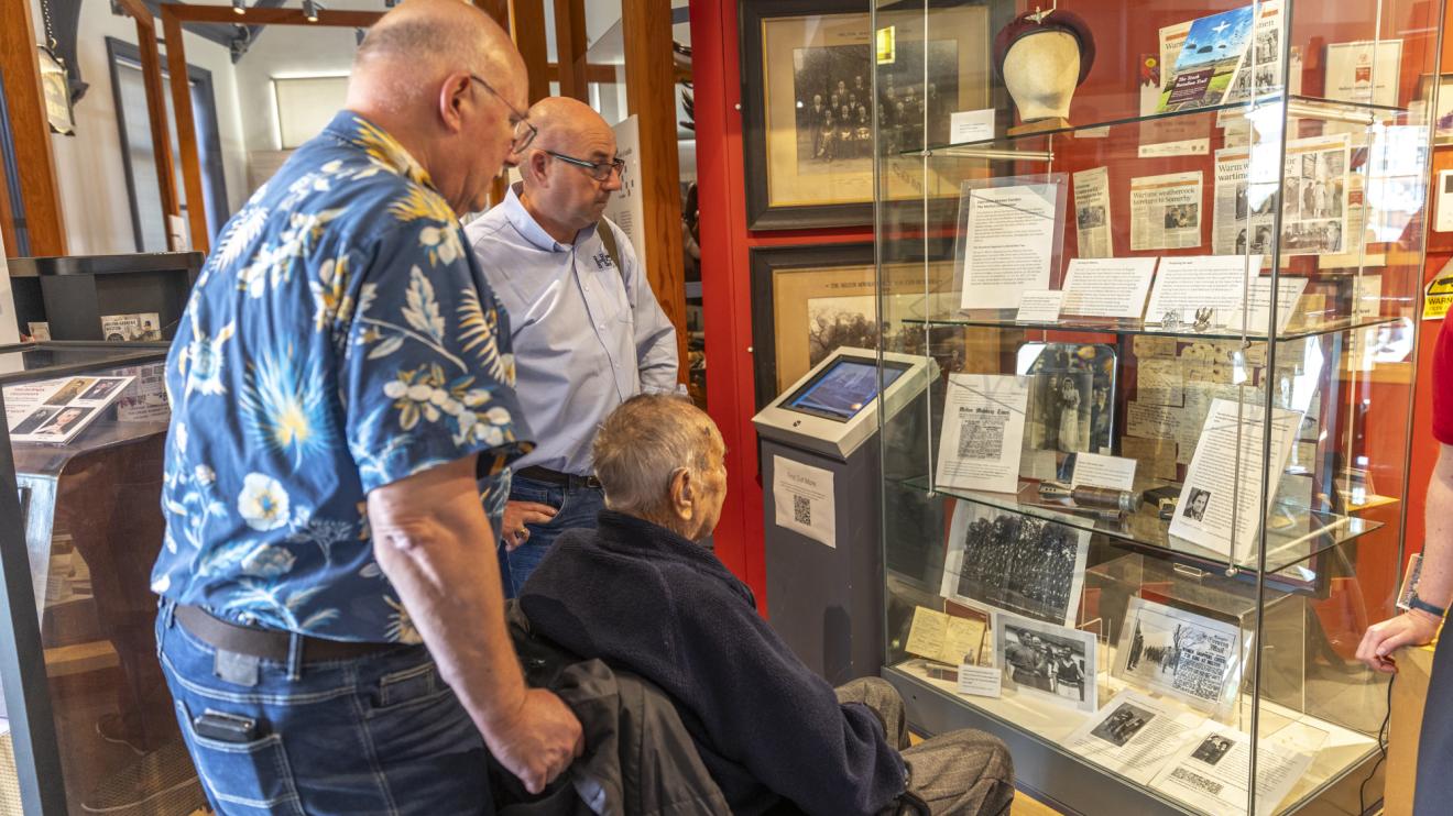 Gerrit Pijpers, Brian Fare & Bill Larder at Melton Museum looking at the display Gerrit Pijpers, Brian Fare & Bill Larder at Melton Museum looking at the display